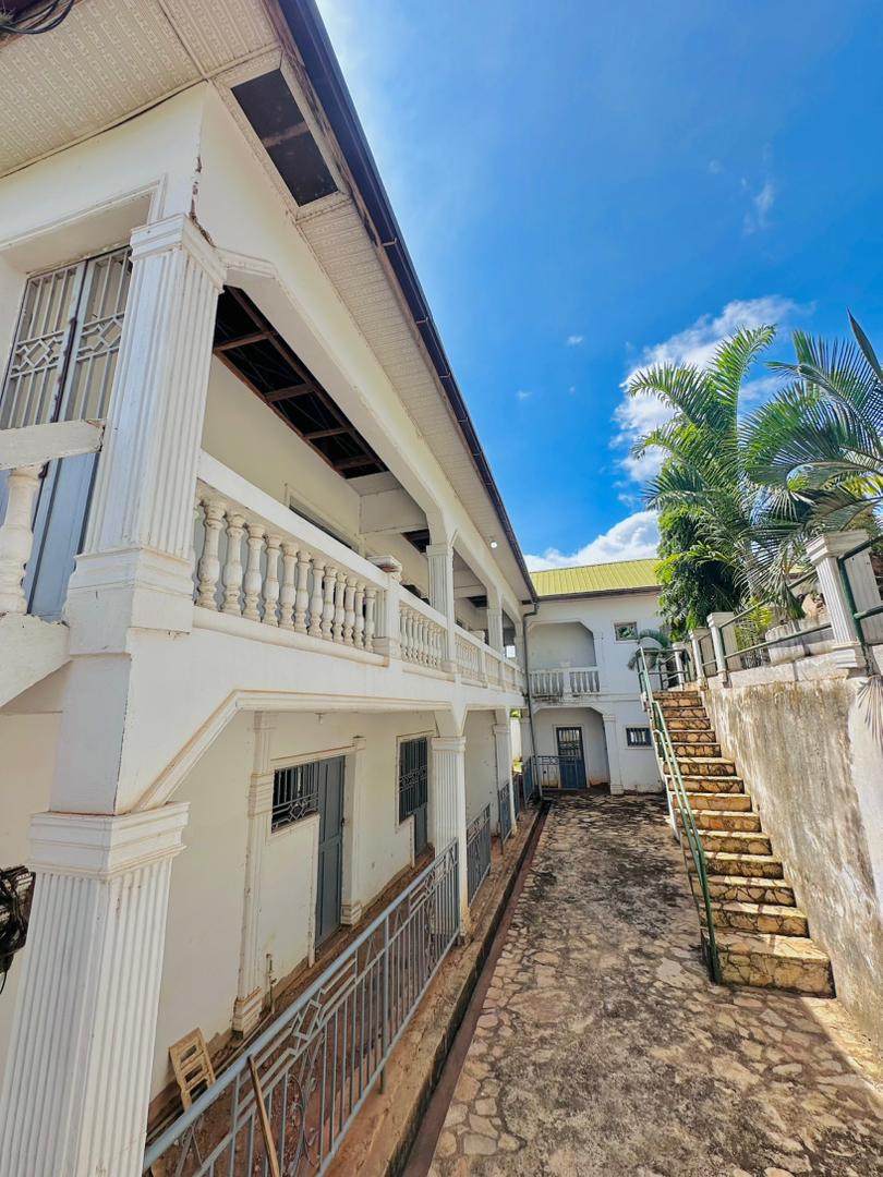Immeuble de 8 appartements  - vue 4
