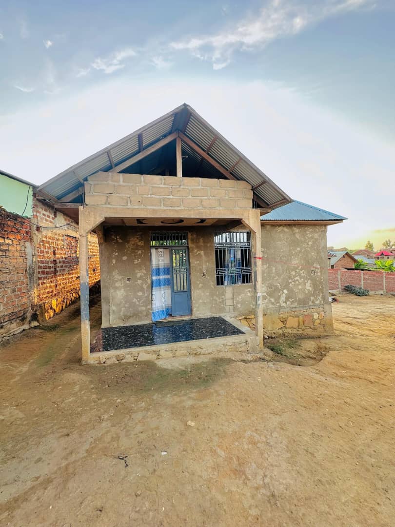 Parcelle + Maison 3Ch Boma Saïco à vendre  - vue 1