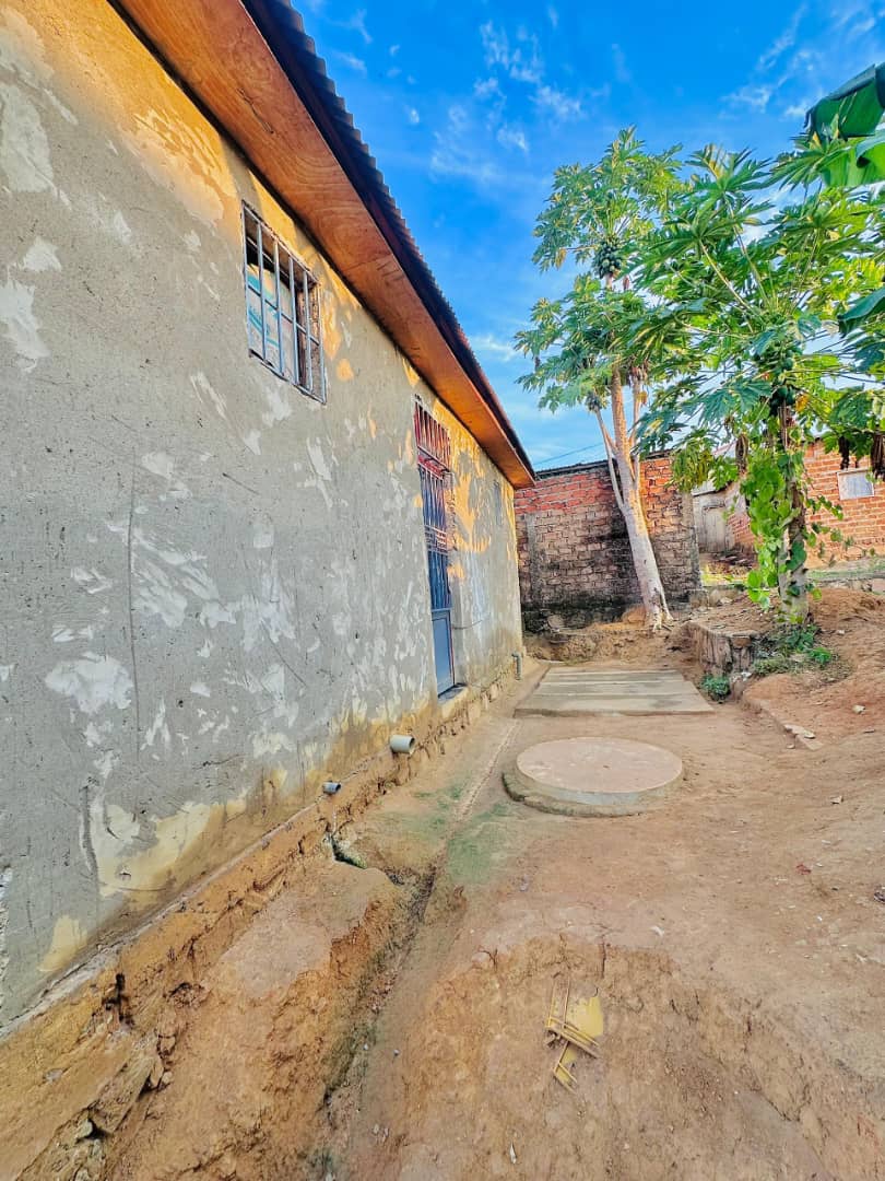 Parcelle + Maison 3Ch Boma Saïco à vendre  - vue 2